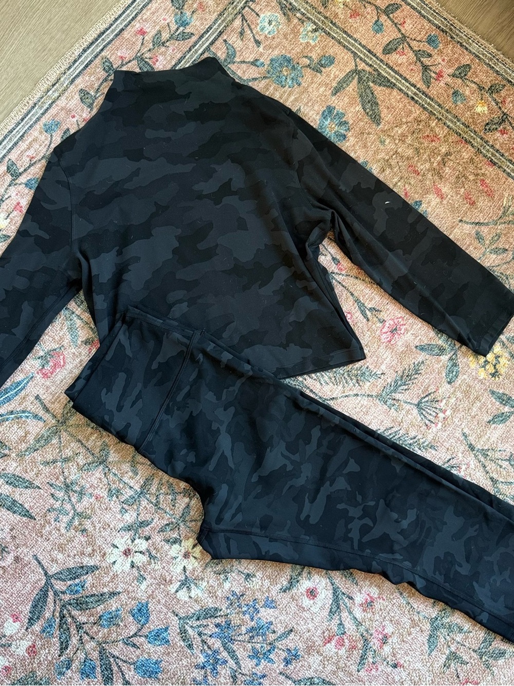 Lululemon Wunder Train & All Aligned Mock Neck Long Sleeve Bundle